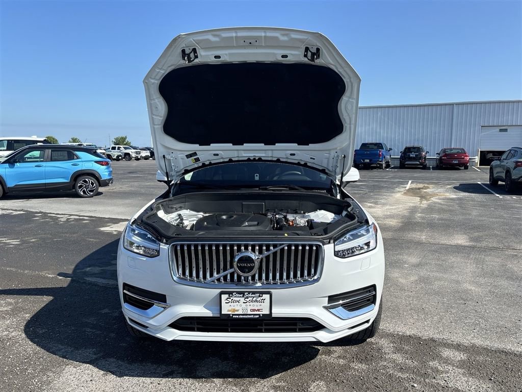 Used 2023 Volvo XC90 T8 Plus AWD/4WD image 26