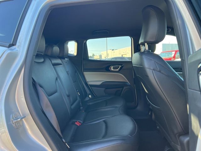 Used 2025 Jeep Compass Limited AWD/4WD image 14