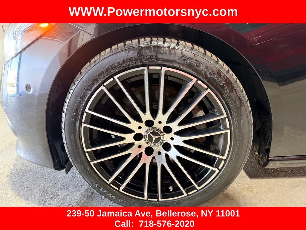 Used 2022 Mercedes-Benz C 300 4MATIC Sedan w/ Pinnacle Trim Package image 20
