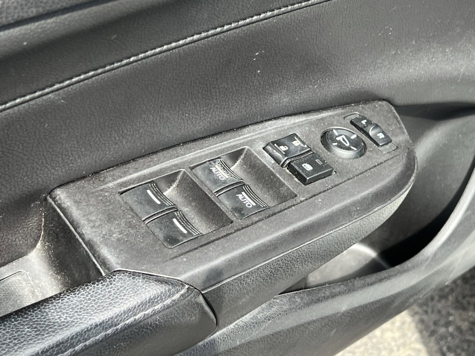 Used 2015 Acura ILX image 12