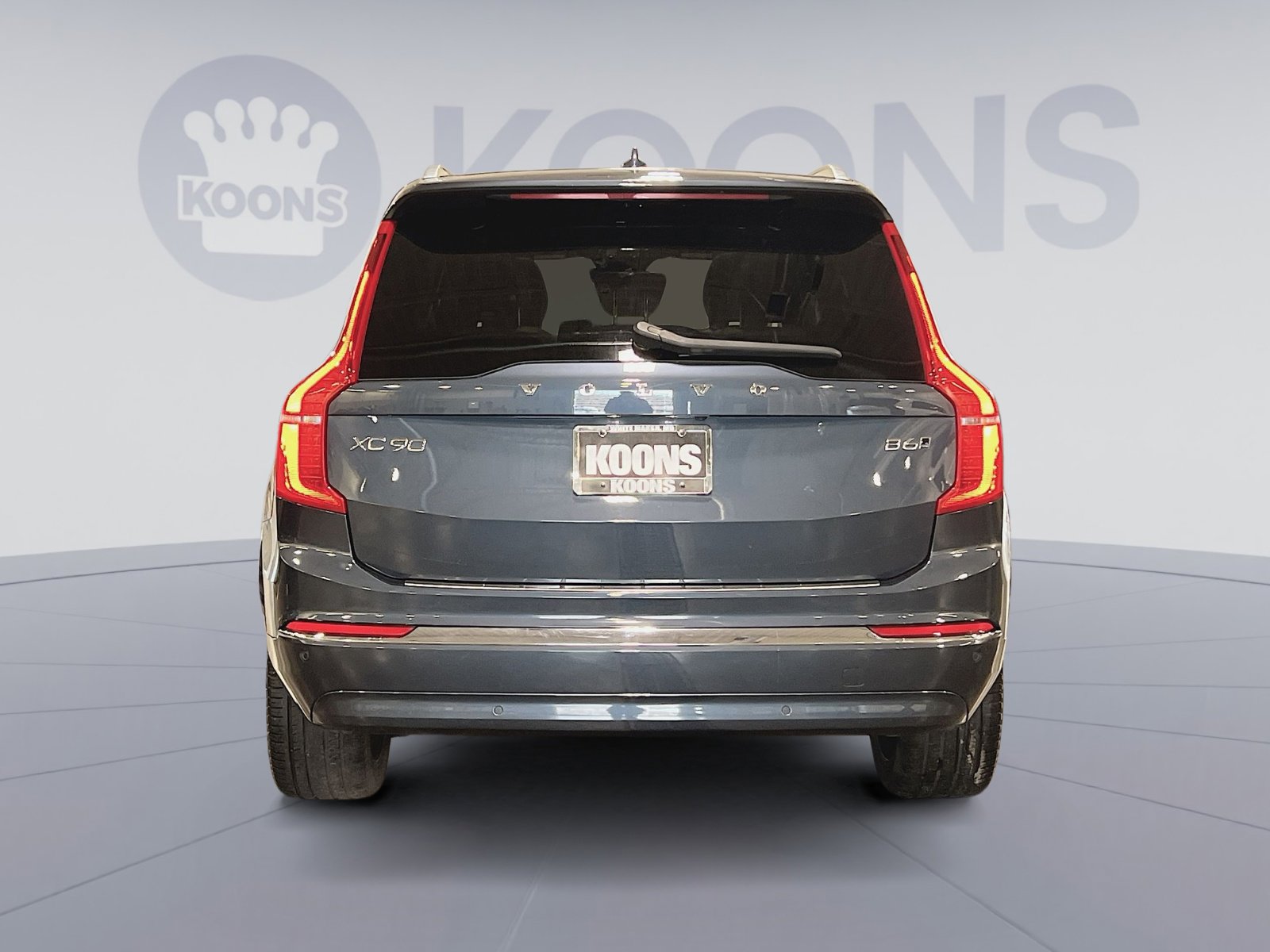 Used 2023 Volvo XC90 B6 Ultimate w/ Protection Package Premier image 5