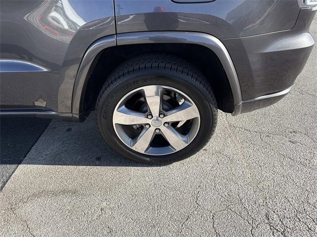 Used 2015 Jeep Grand Cherokee Overland image 32
