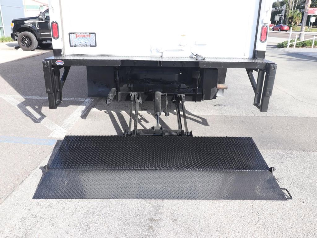 Certified 2022 Ford E-450 and Econoline 450 Super Duty w/ Power Windows & Locks Group image 2