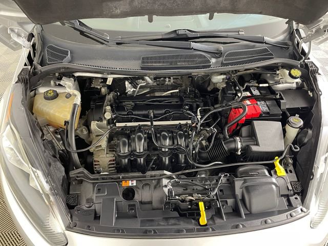 Used 2014 Ford Fiesta SE image 21