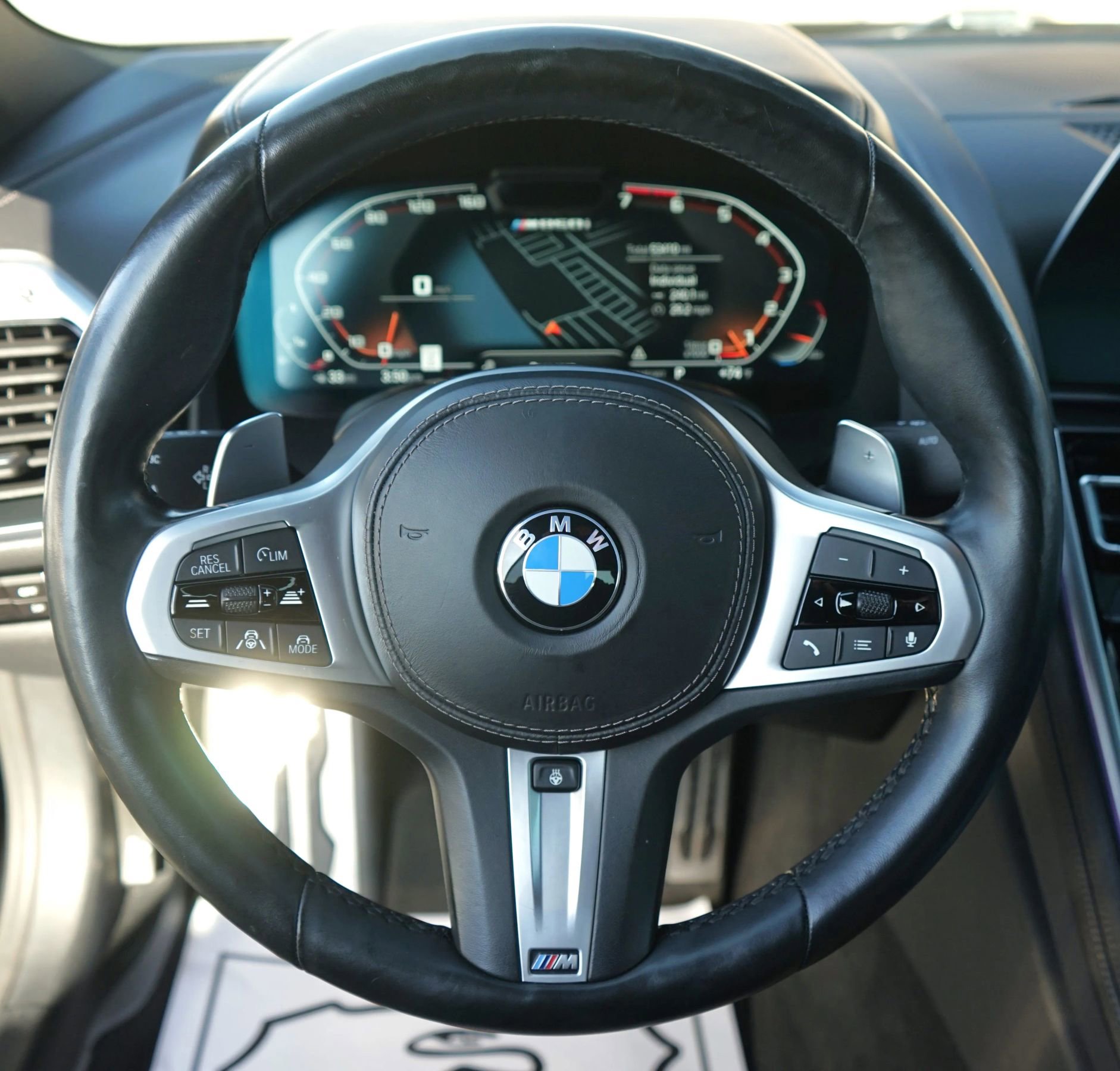 Used 2019 BMW M850i xDrive Convertible image 26