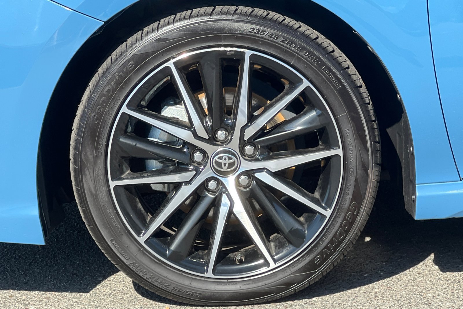 Used 2024 Toyota Camry SE FWD image 30