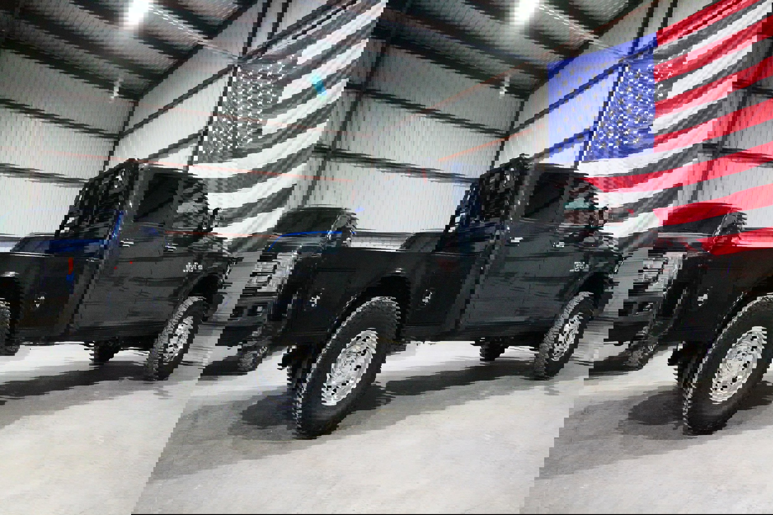 Used 2018 RAM 3500 Laramie w/ Convenience Group image 12