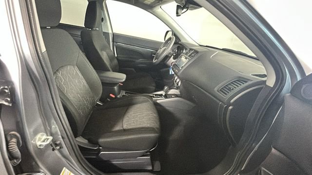 Used 2024 Mitsubishi Outlander Sport ES AWD/4WD image 30