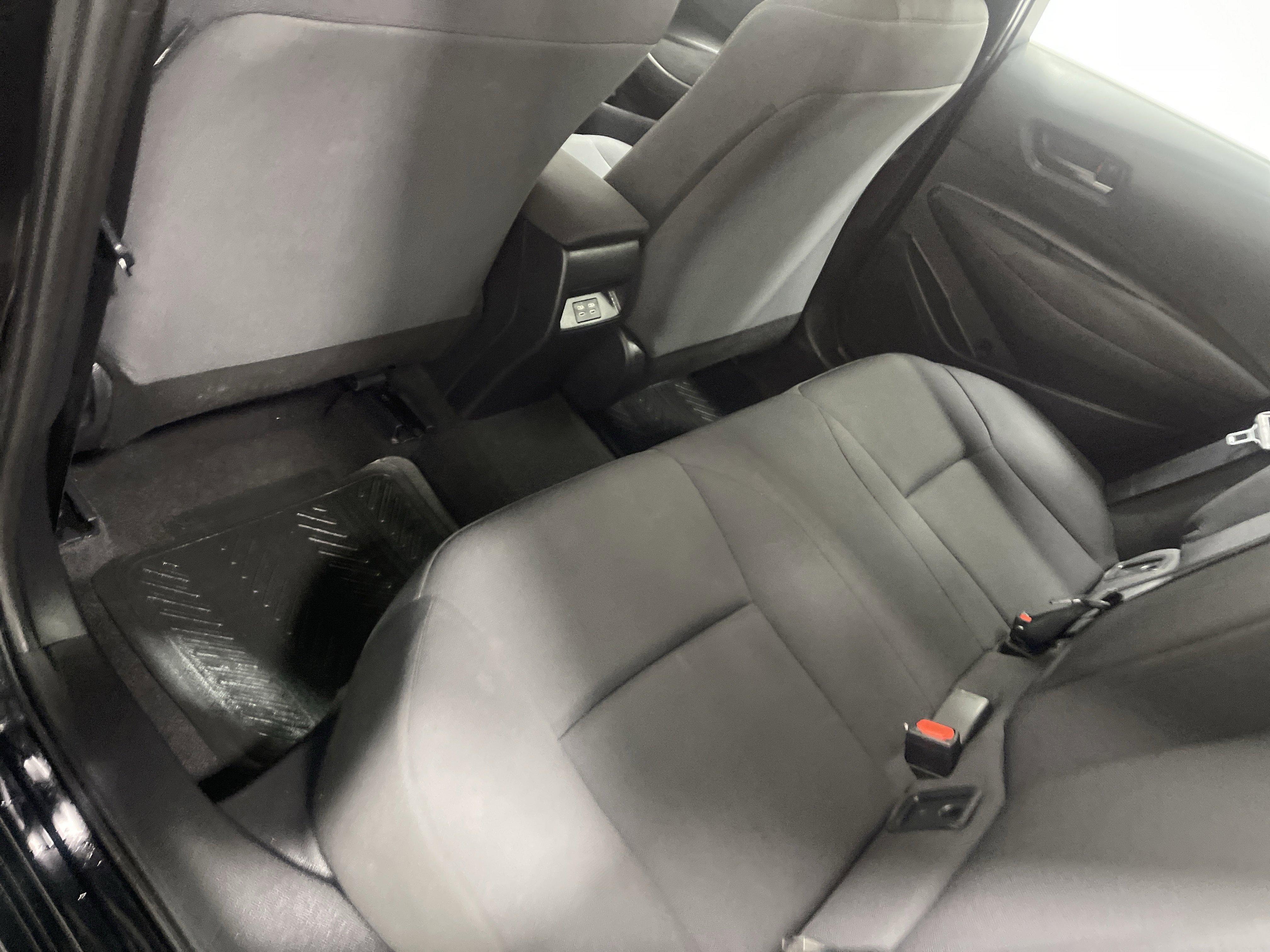 Used 2024 Toyota Corolla LE image 17