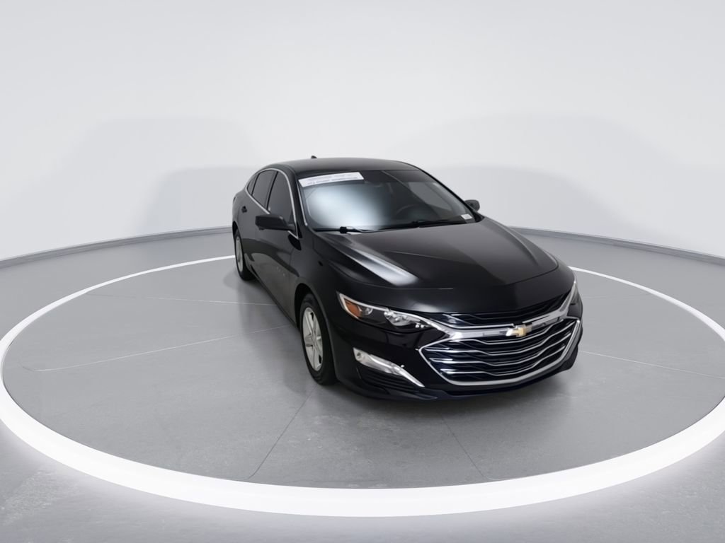 Used 2023 Chevrolet Malibu LS FWD image 3