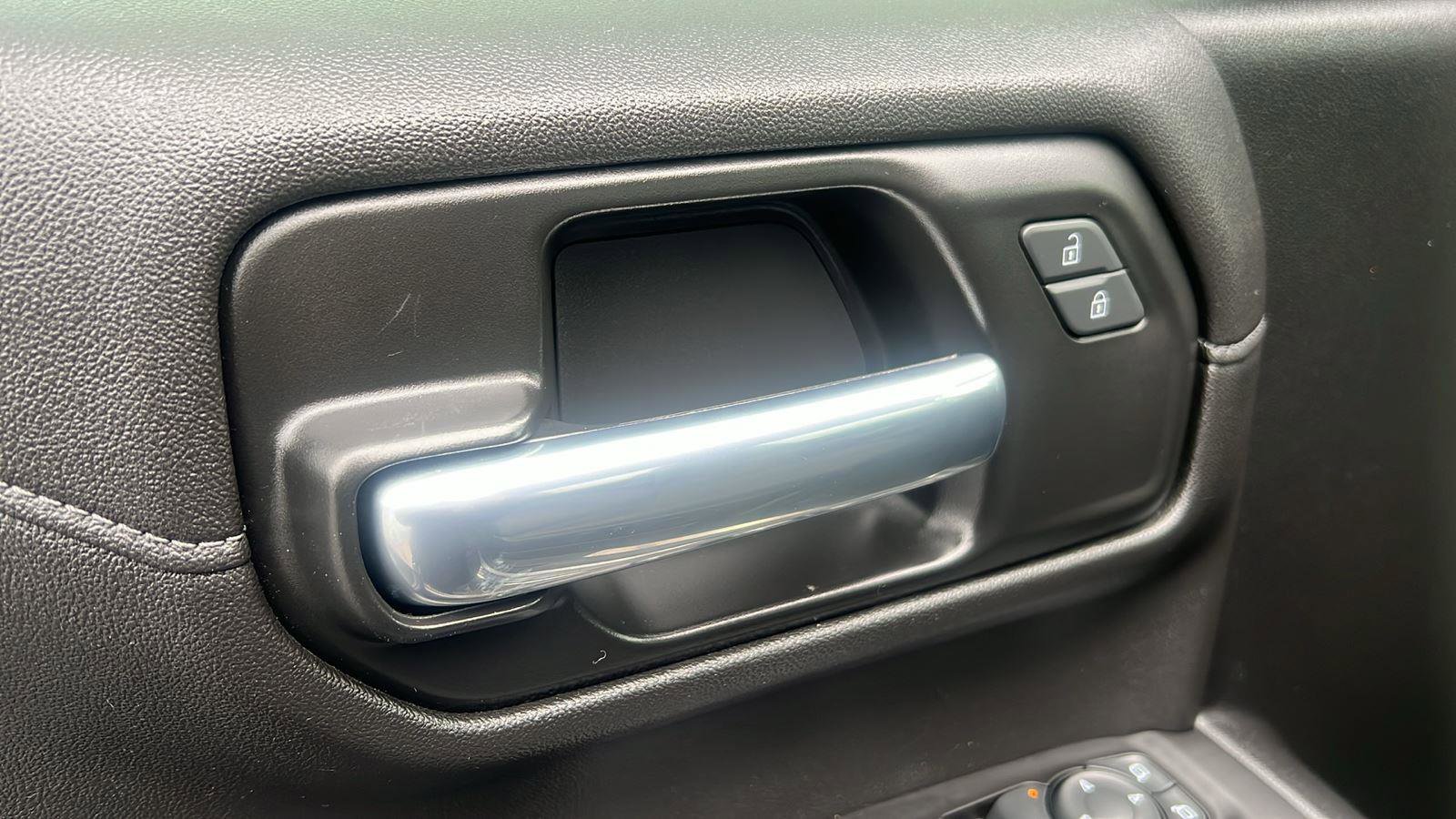 Certified 2021 Chevrolet Silverado 1500 LT image 11