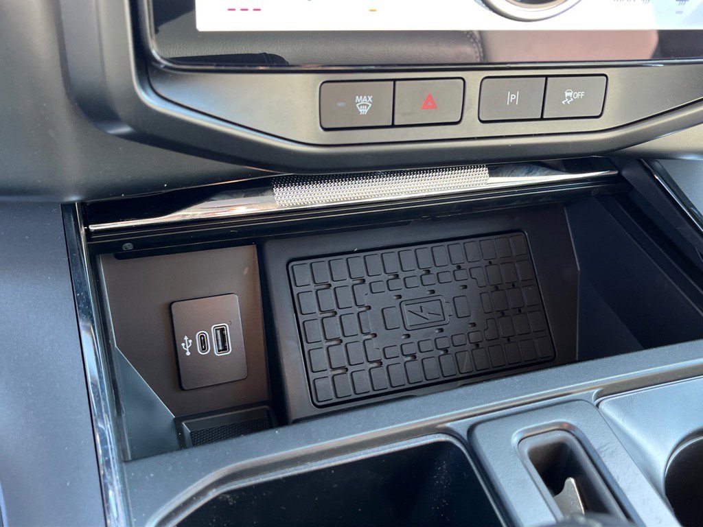 New 2025 Ford F150 Lightning Flash image 12