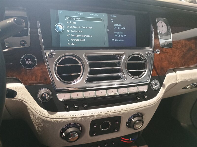 Used 2013 Rolls-Royce Ghost RWD image 29