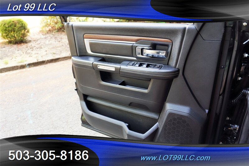 Used 2014 RAM 2500 Laramie w/ Black Appearance Group AWD/4WD image 27