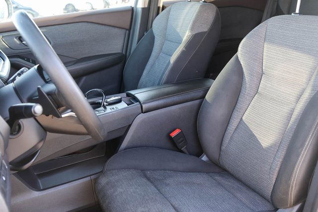 Used 2021 Nissan Rogue SV image 10