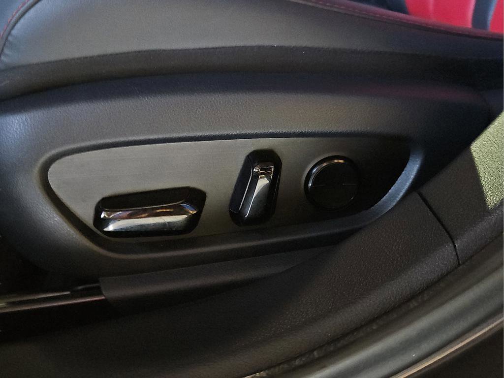 Used 2024 Lexus ES 350 F Sport w/ Accessory Package (Z2) image 19