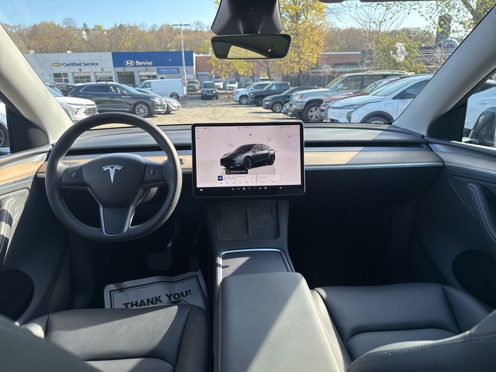 Used 2024 Tesla Model Y Long Range AWD/4WD image 22