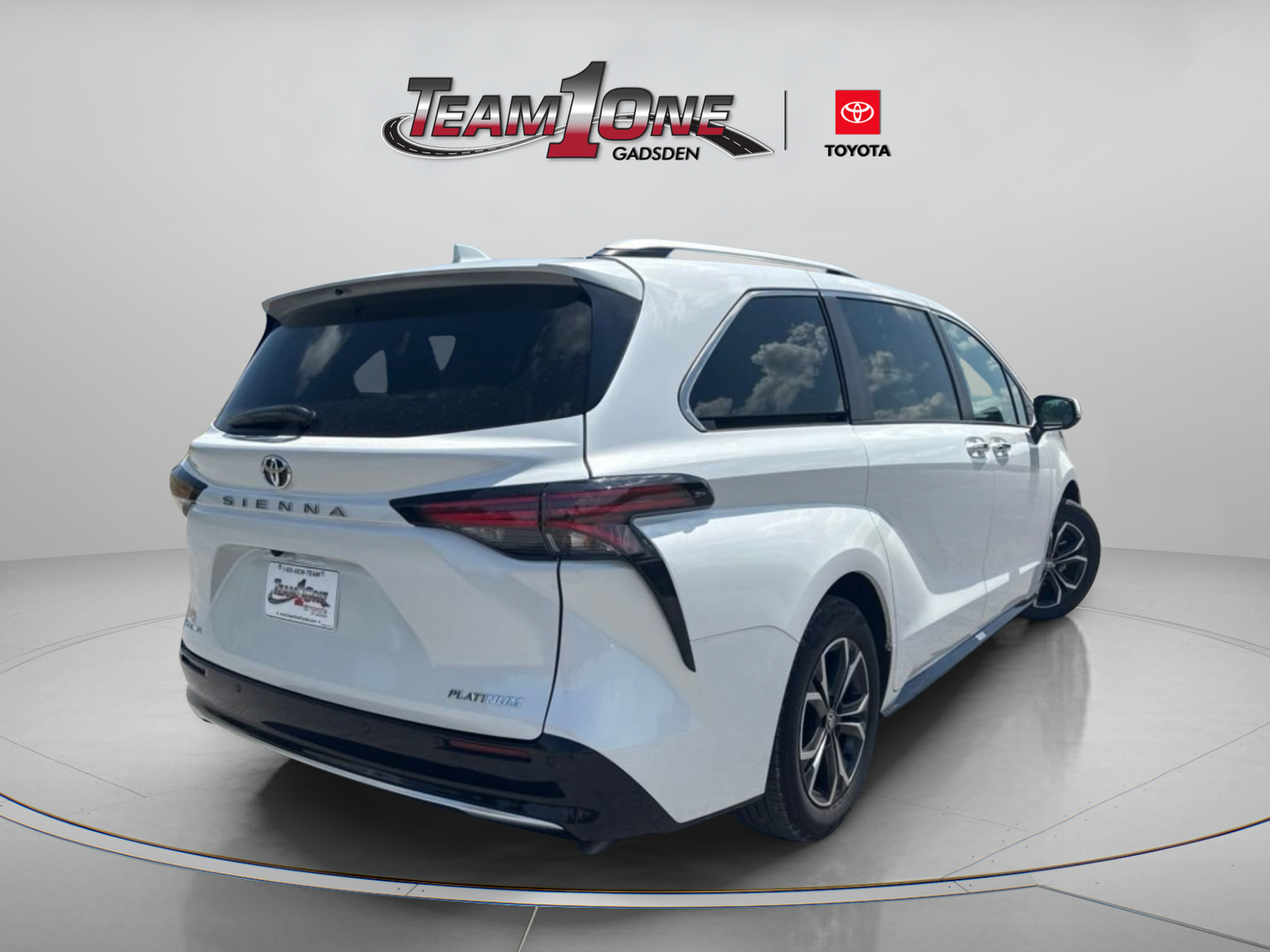 Certified 2026 Toyota Sienna Platinum AWD/4WD image 8