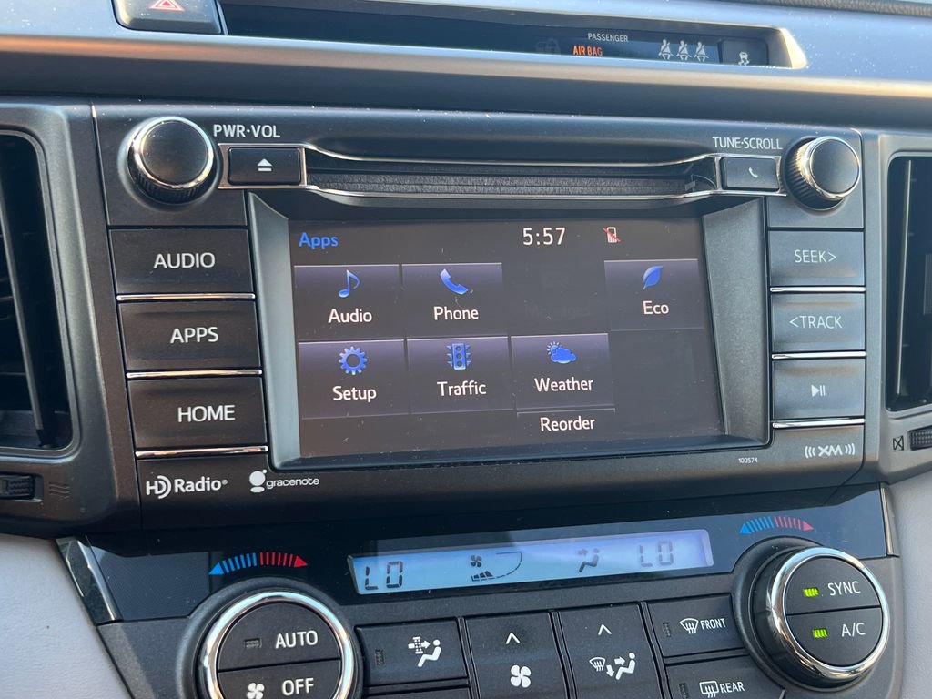 Used 2017 Toyota RAV4 XLE AWD/4WD image 25