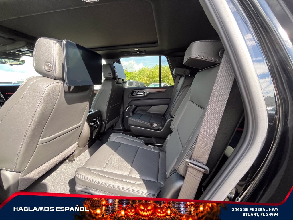New 2027 GMC Yukon Denali w/ Denali Reserve Package AWD/4WD image 13