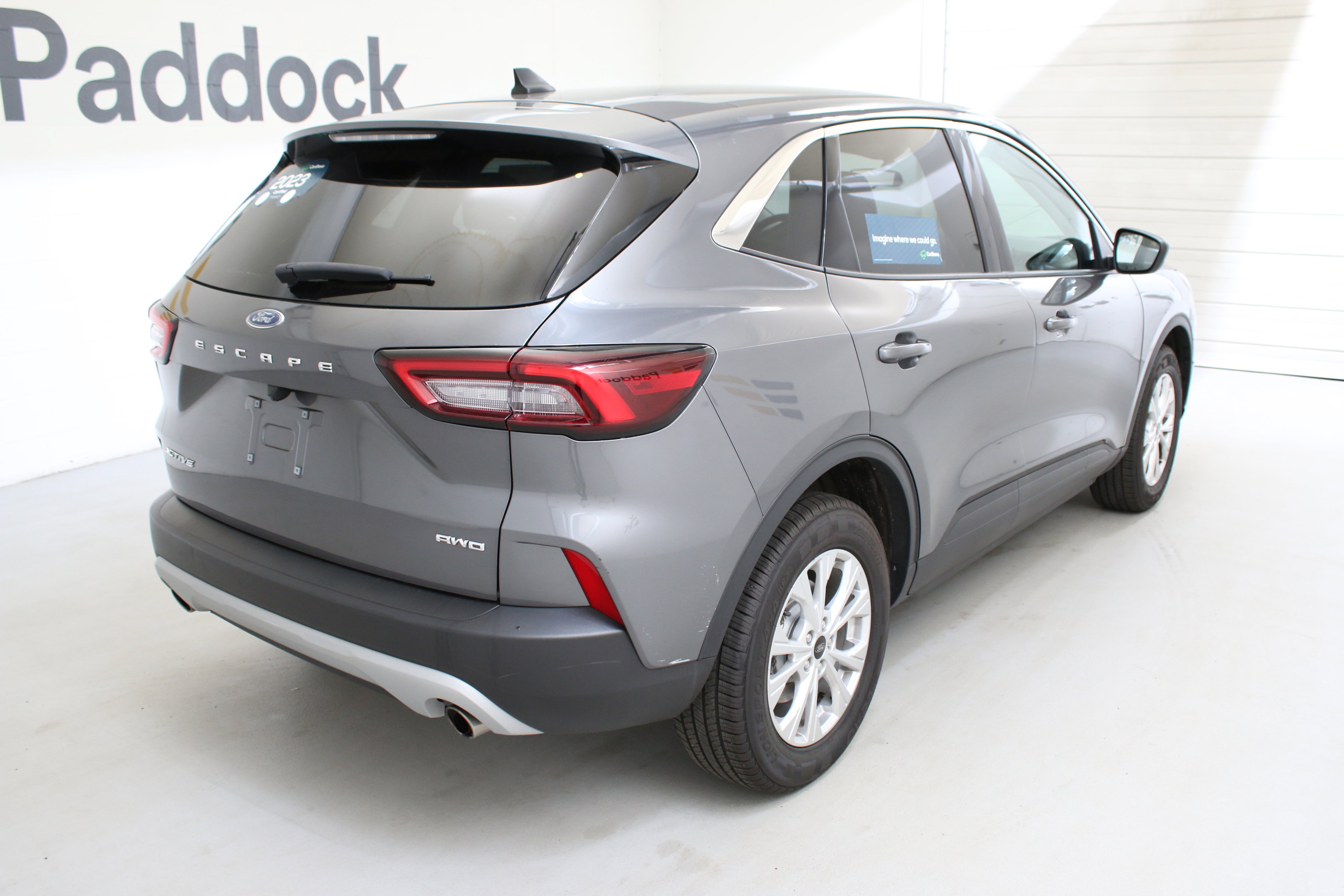 Used 2023 Ford Escape Active AWD/4WD image 9