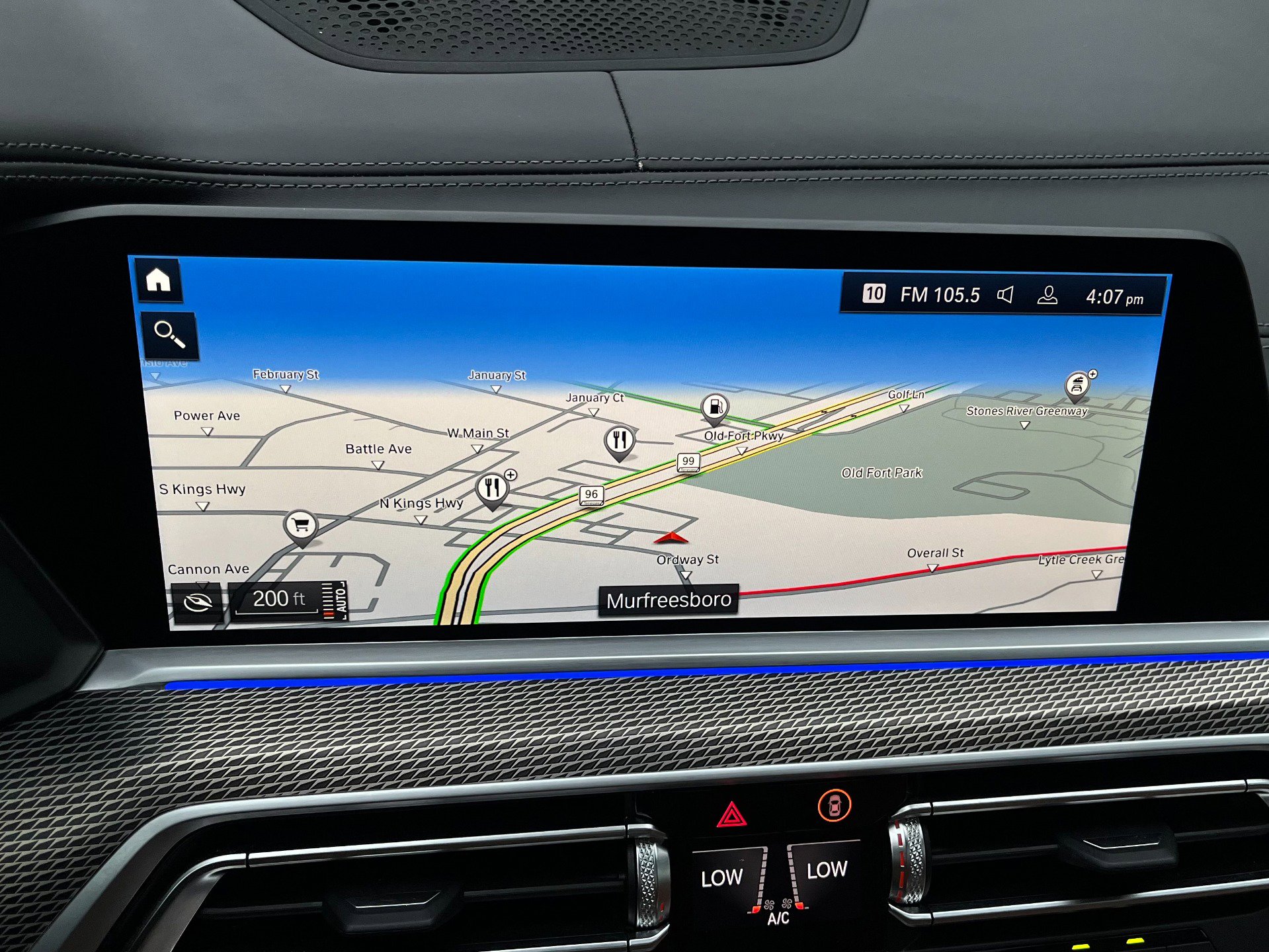 Used 2022 BMW X5 M50i w/ Executive Package image 59