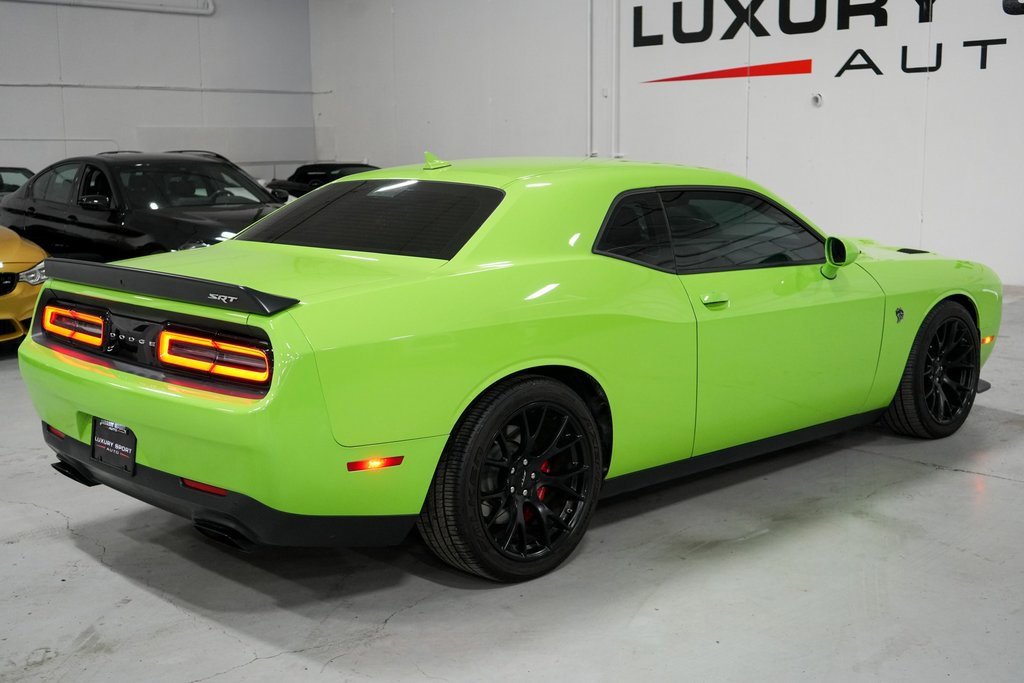 Used 2015 Dodge Challenger SRT Hellcat image 6