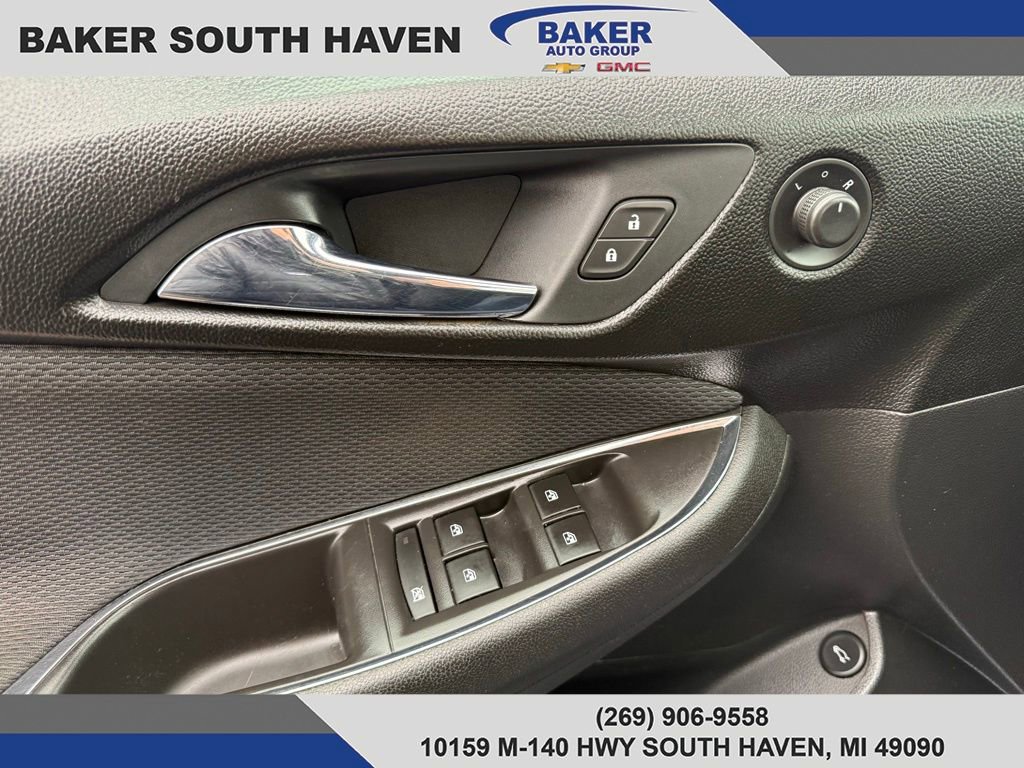 Used 2019 Chevrolet Cruze LT w/ Convenience Package image 15