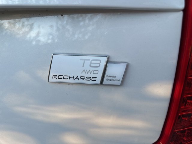 Used 2021 Volvo XC90 T8 R-Design w/ Advanced Package image 5