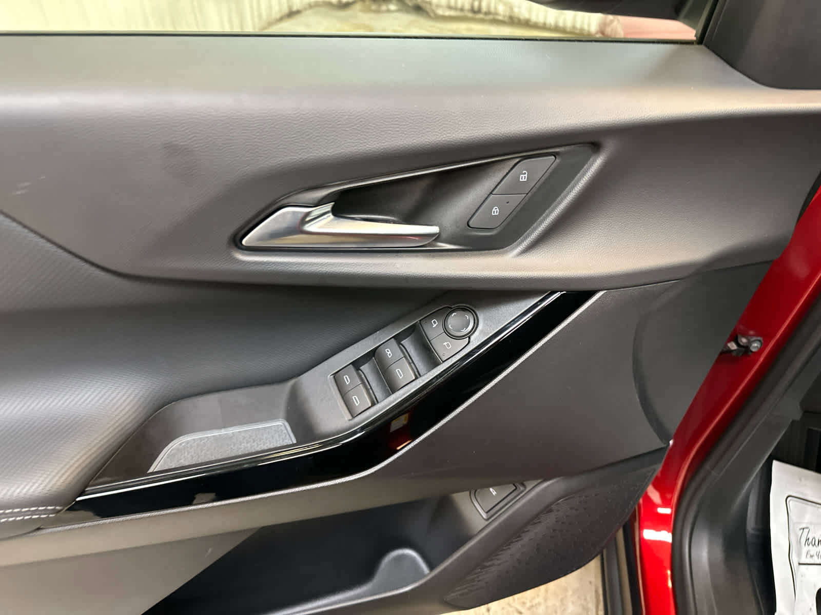 Certified 2025 Chevrolet Equinox LT w/ Convenience Package II image 26