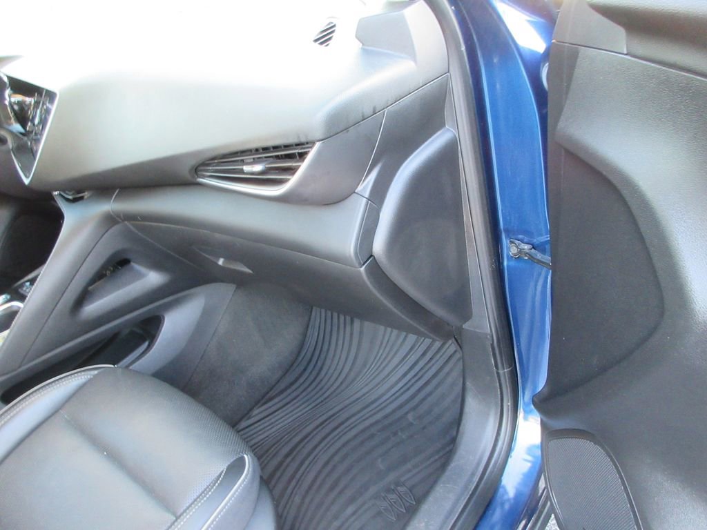 Used 2023 Buick Envision Essence AWD/4WD image 19