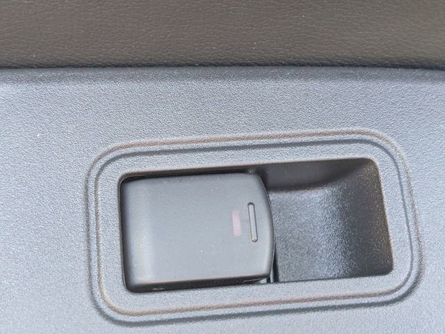 New 2026 Nissan Frontier SV w/ SV Convenience Package RWD image 25