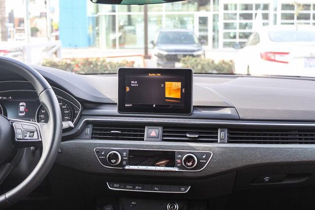 Used 2019 Audi A4 2.0T Premium image 18