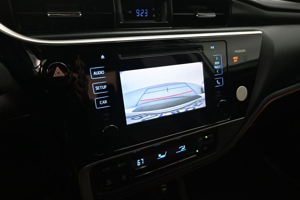 Used 2017 Toyota Corolla SE w/ Carpet Mat Package (TMS) FWD image 14