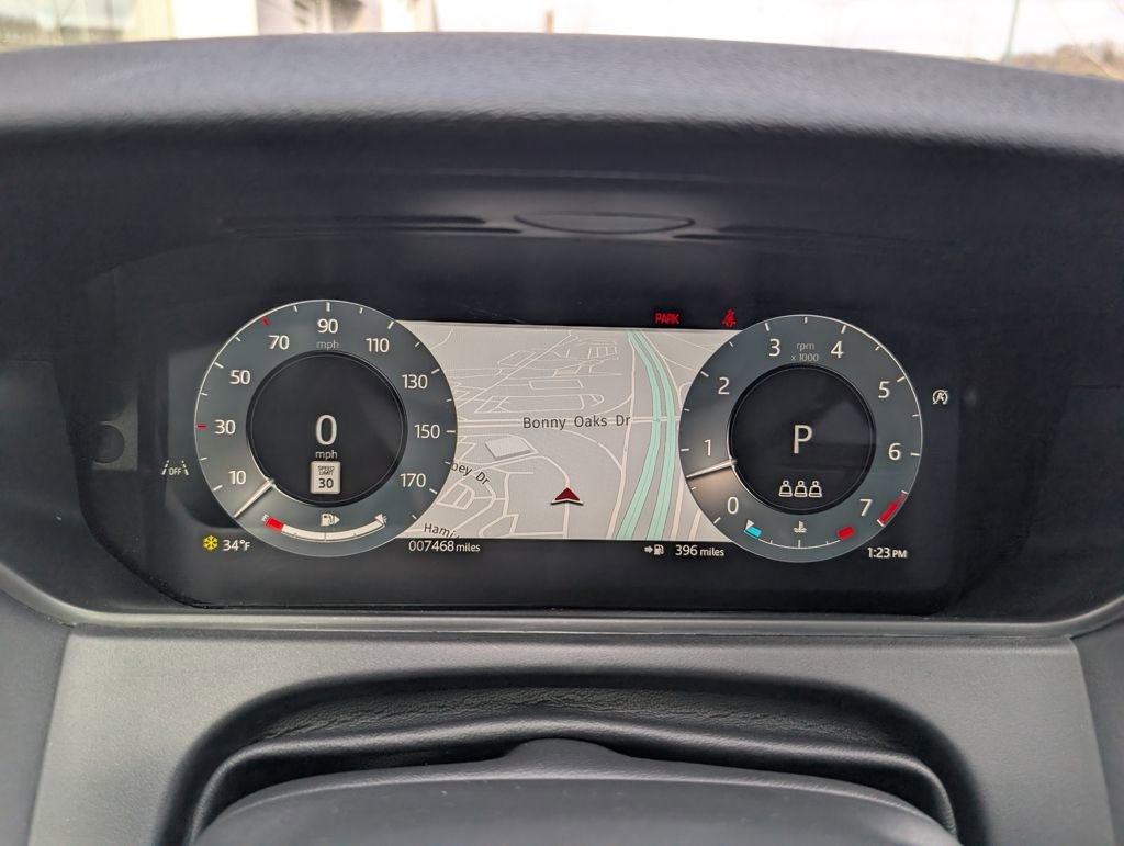 Certified 2025 Land Rover Range Rover Velar S image 11