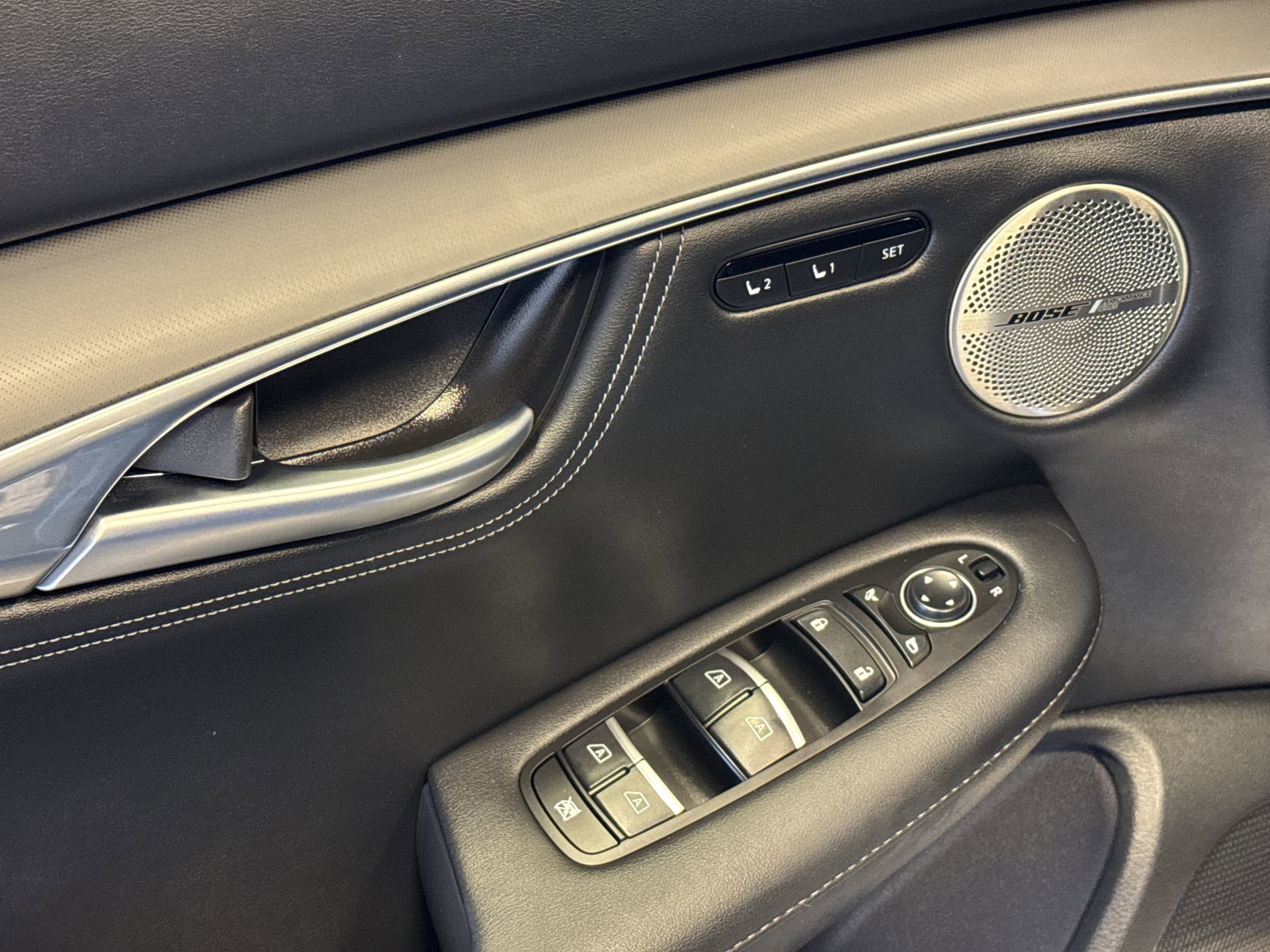 Certified 2025 INFINITI QX55 Essential AWD/4WD image 13