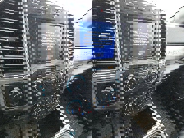 Used 2021 Ford F450 Lariat w/ Lariat Value Package image 13