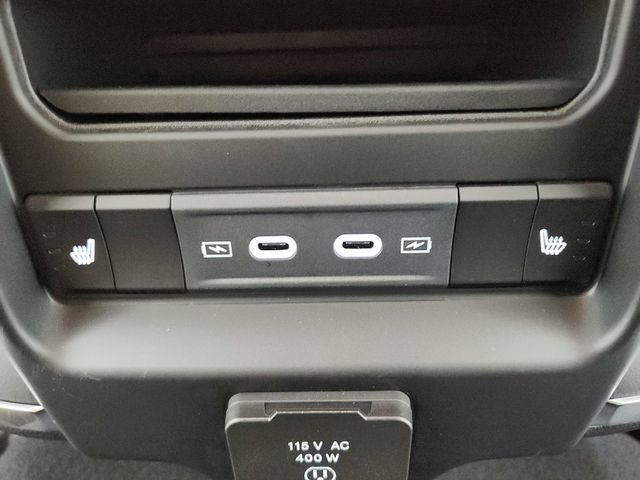 New 2026 RAM 2500 Laramie AWD/4WD image 43