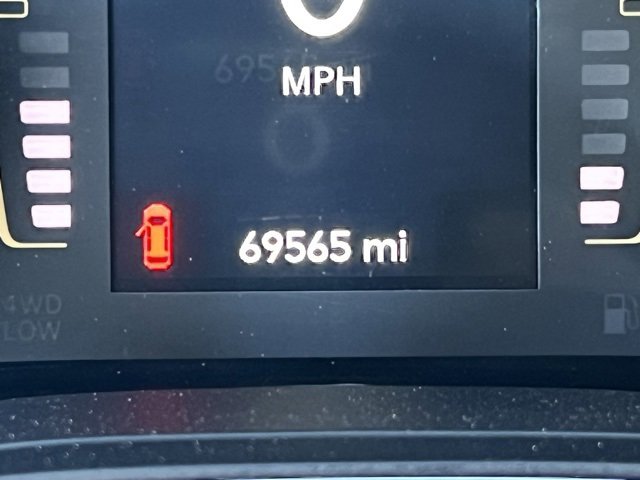 Used 2021 Jeep Cherokee Latitude image 16