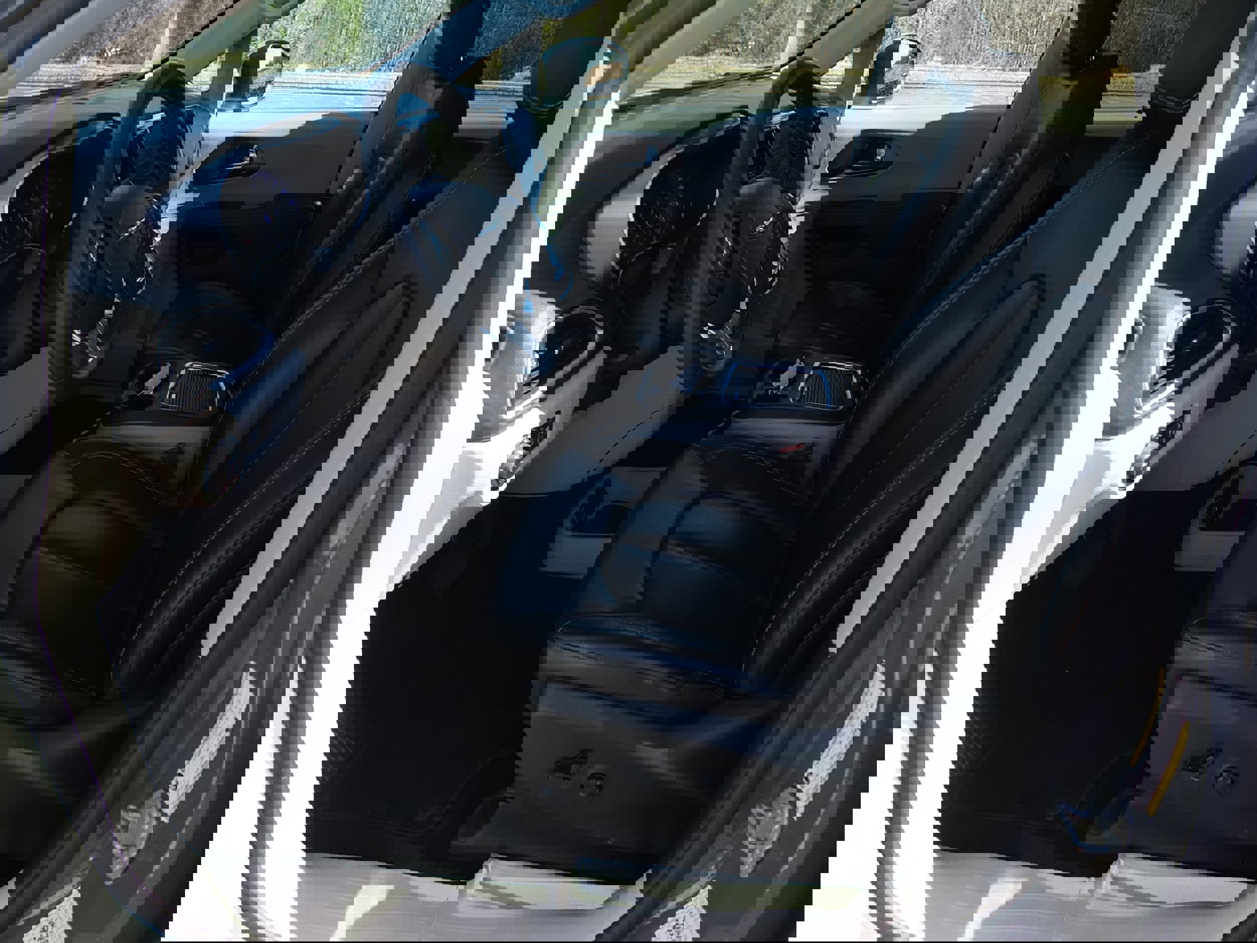 Used 2023 Chrysler Pacifica Touring-L image 11