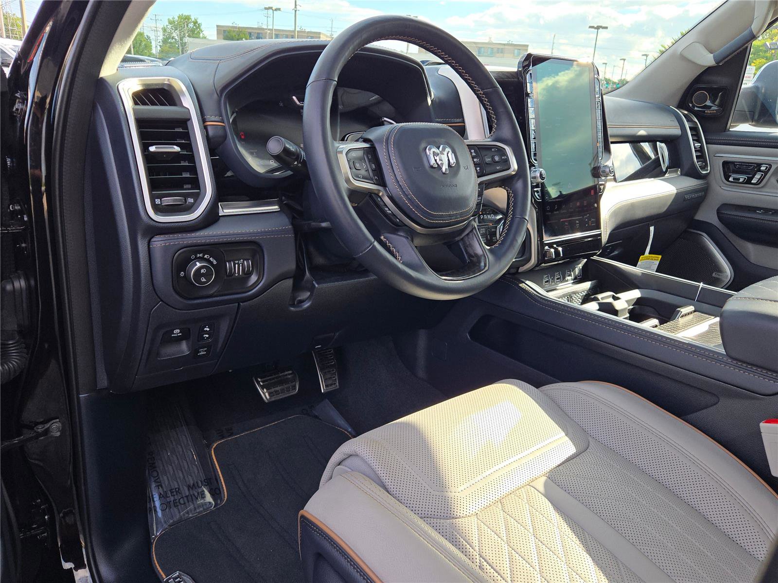 Used 2025 RAM 1500 Tungsten w/ Bed Utility Group image 31