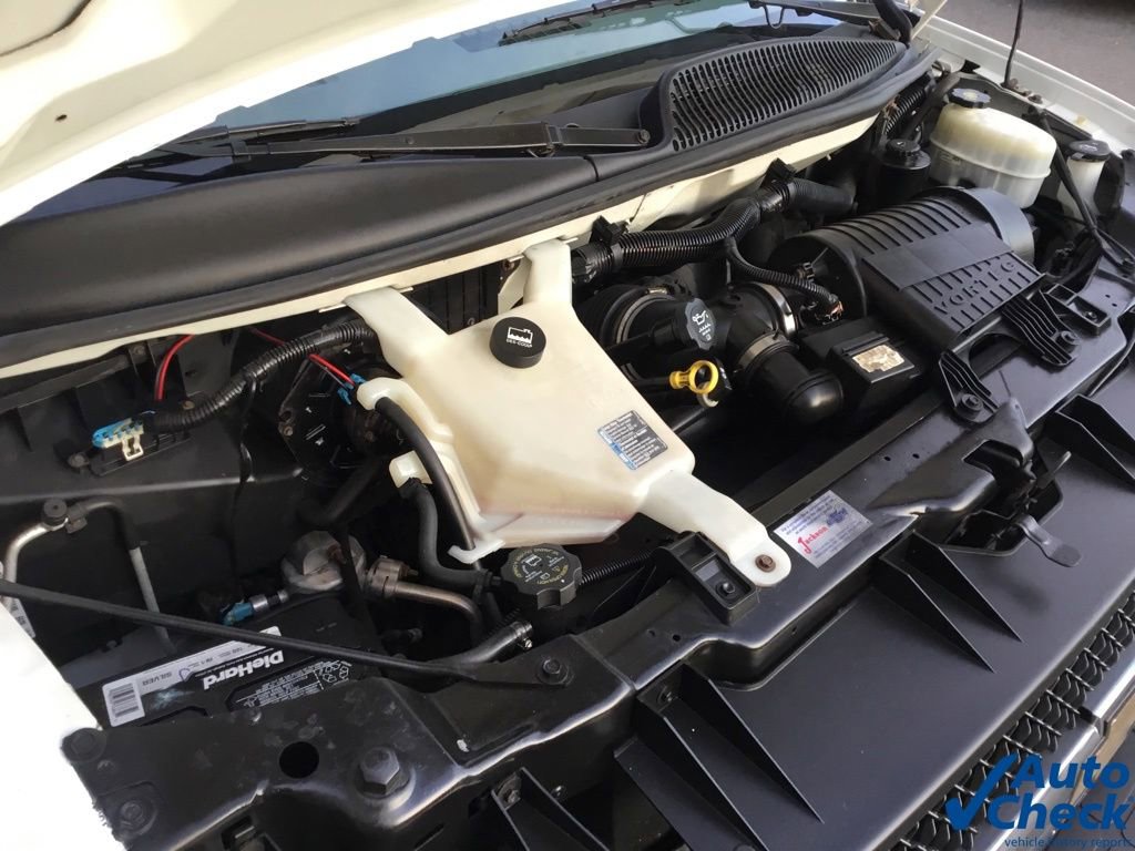 Used 2011 Chevrolet Express 3500 image 29