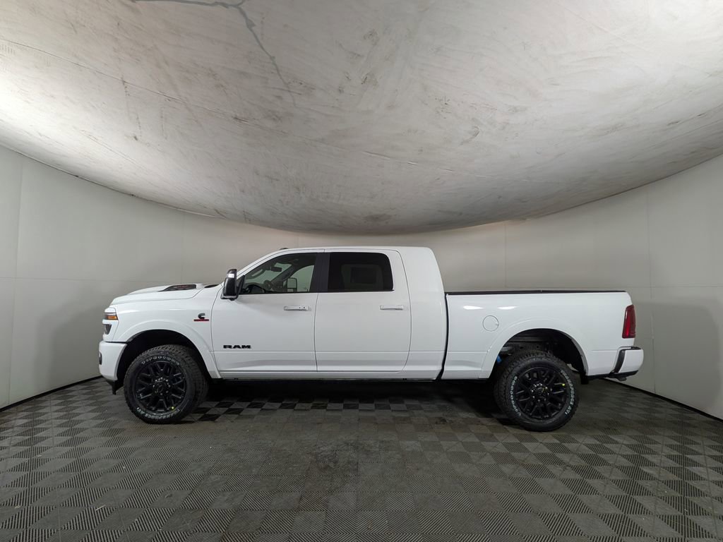 New 2026 RAM 2500 Limited AWD/4WD image 3