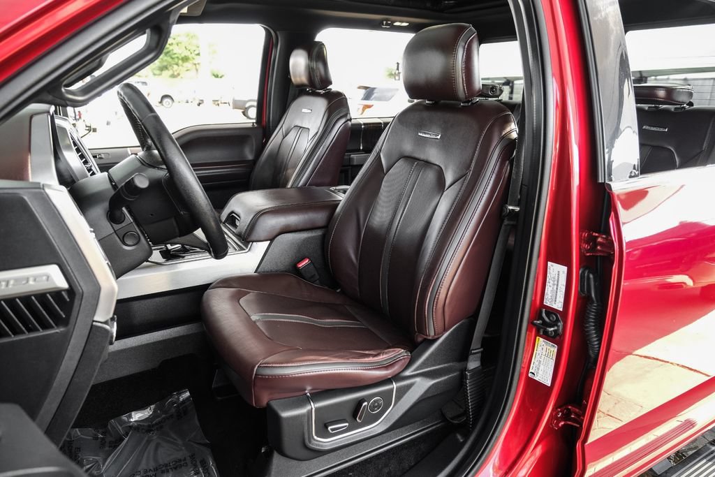 Used 2016 Ford F150 Platinum w/ Equipment Group 701A Luxury AWD/4WD image 38
