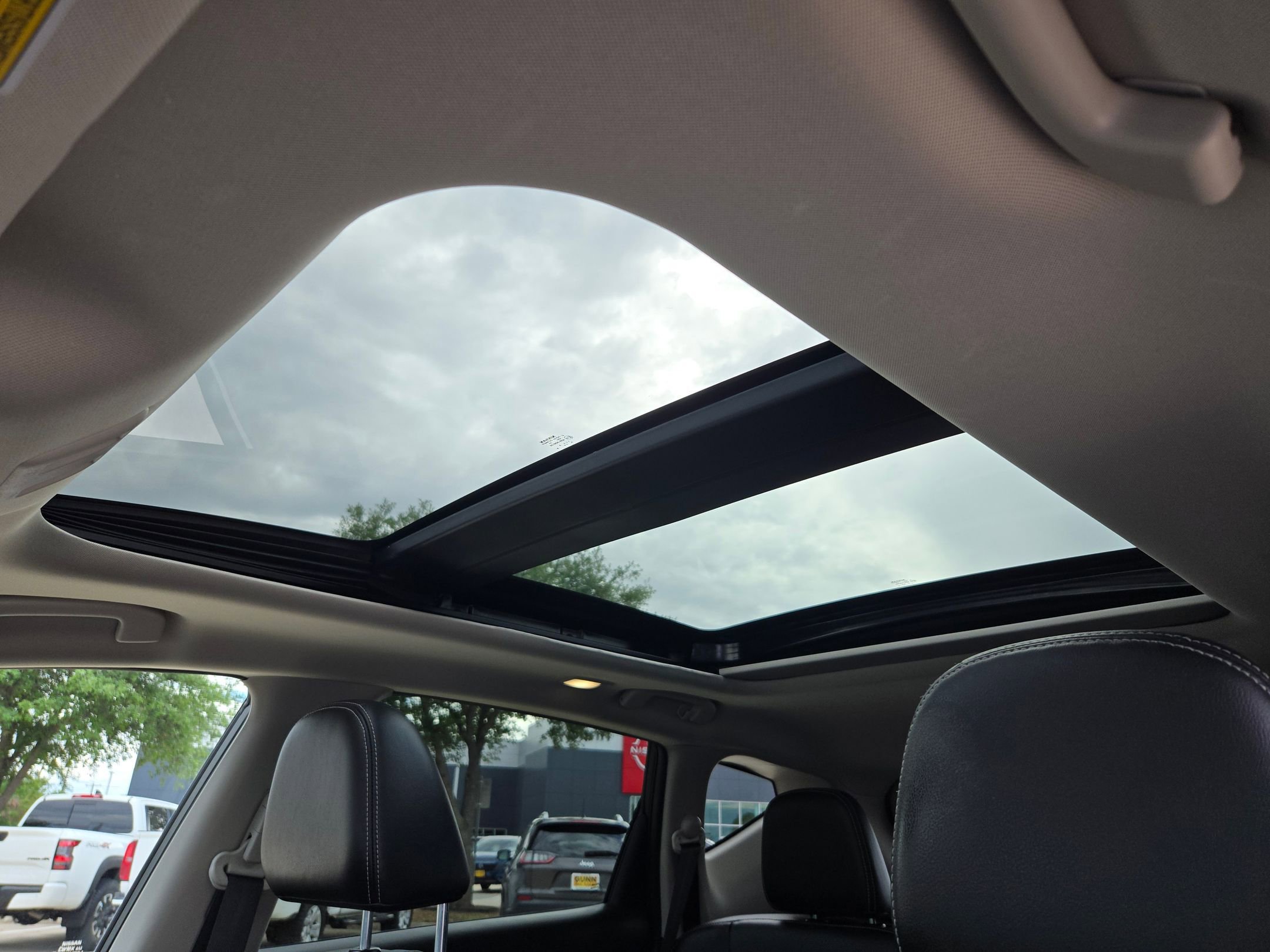 Certified 2024 Nissan Murano SL image 10