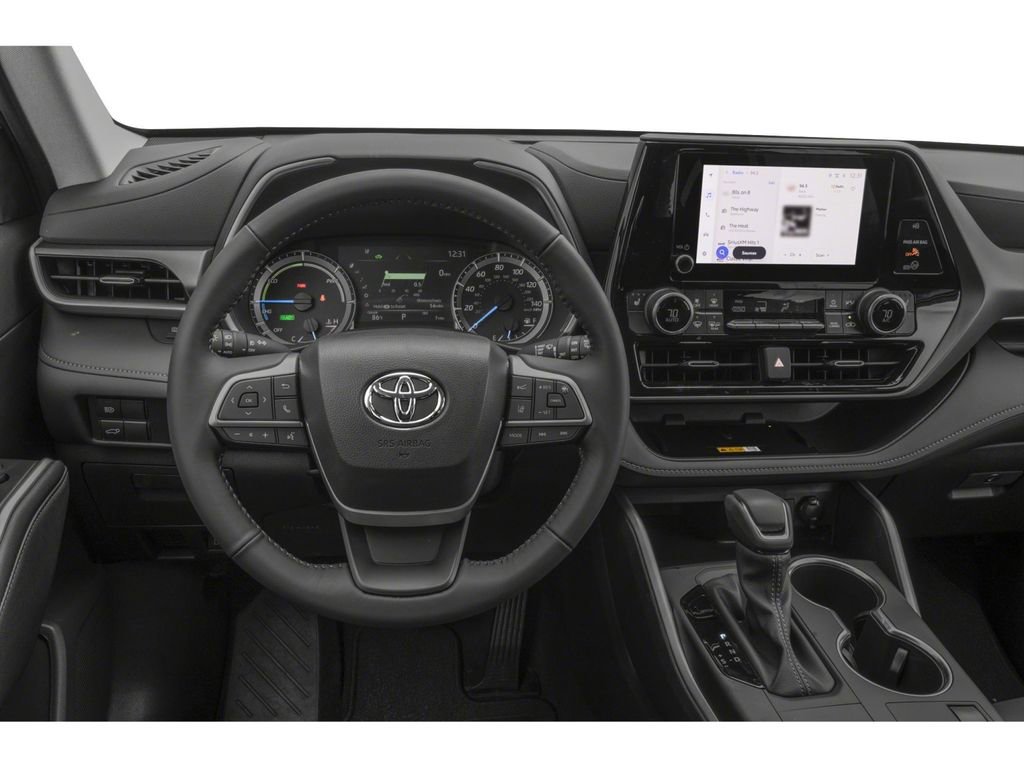 New 2026 Toyota Highlander XLE image 4