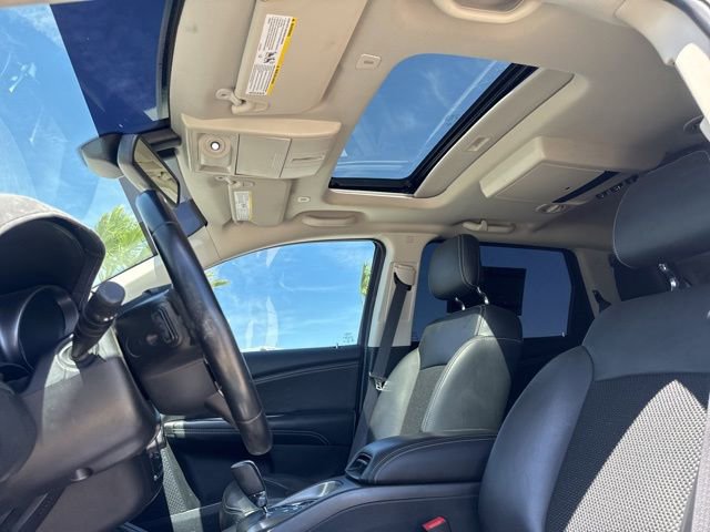 Used 2020 Dodge Journey Crossroad w/ Rear Seat Video Group I FWD image 20