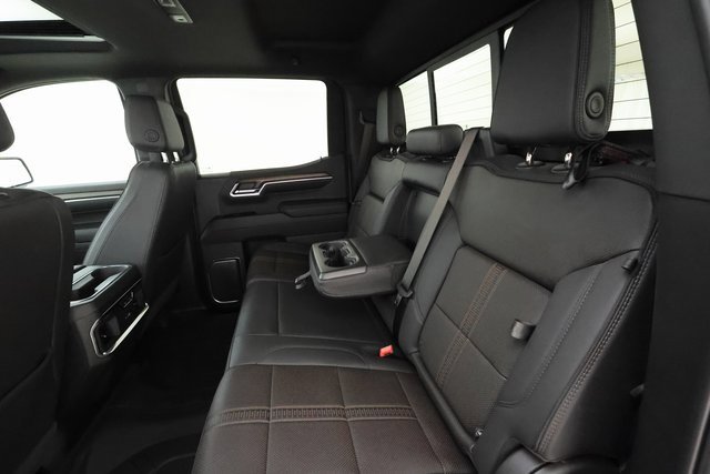 Used 2024 Chevrolet Silverado 1500 High Country w/ High Country Premium Package image 21