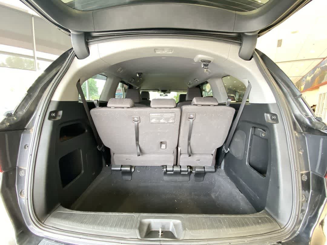 Used 2018 Honda Odyssey EX image 24