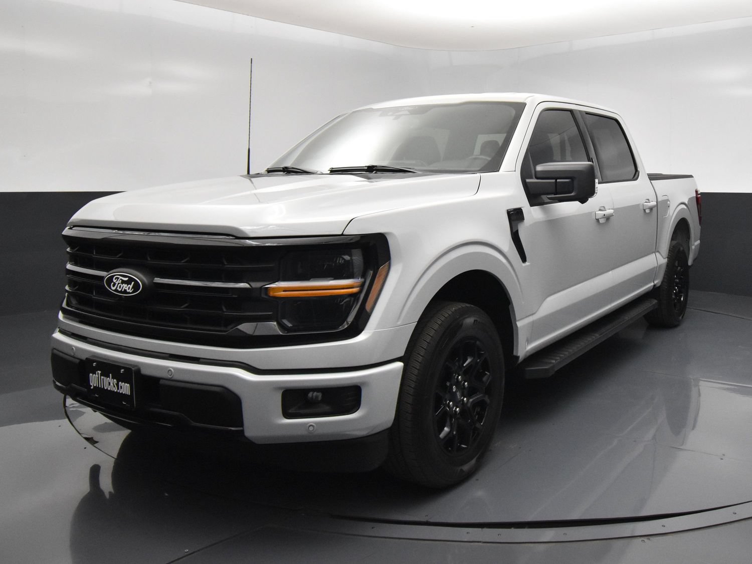 Used 2026 Ford F150 XLT w/ Equipment Group 302A MID RWD image 2